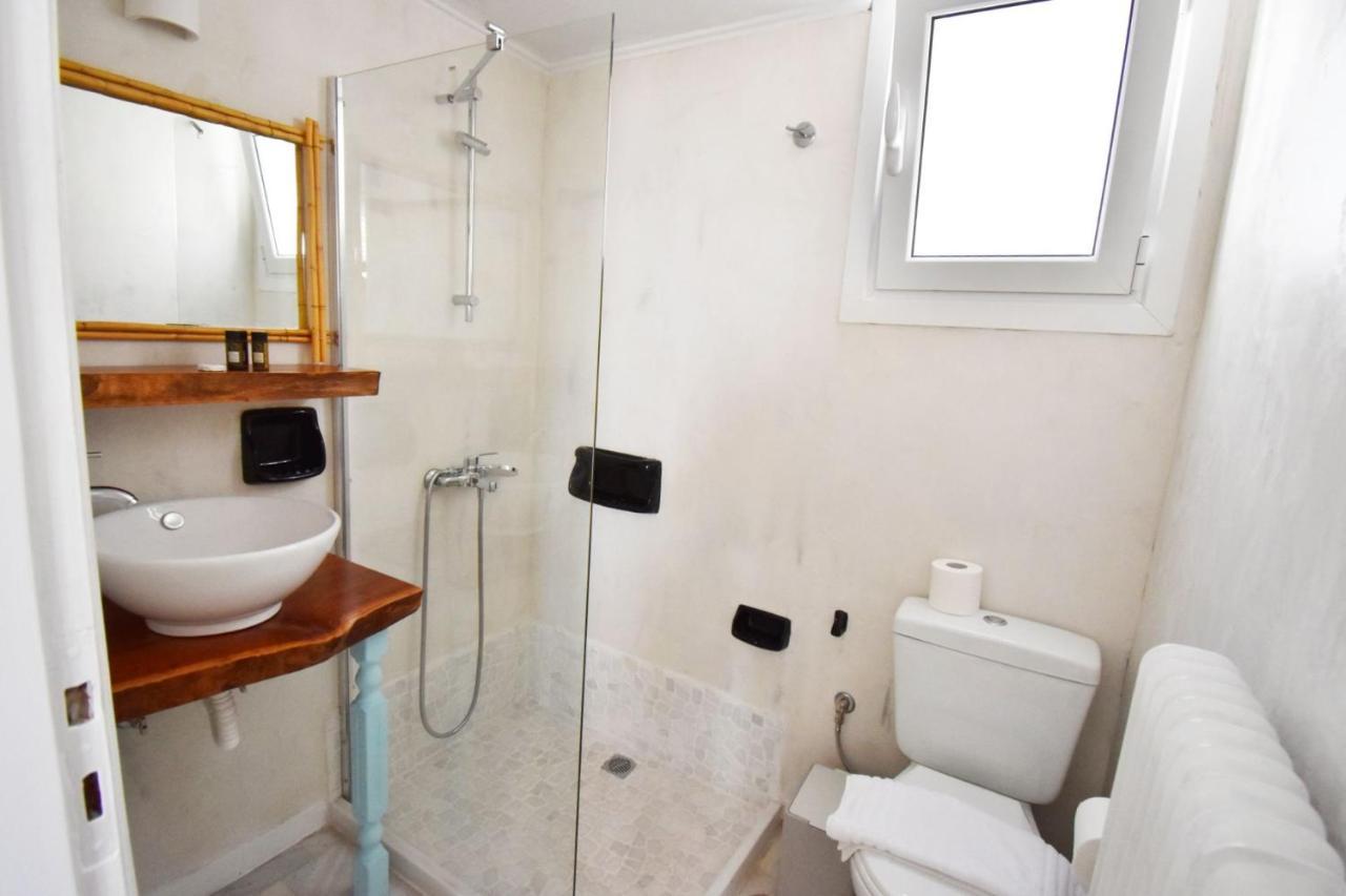 Penthouse Nea Smirni Apartment