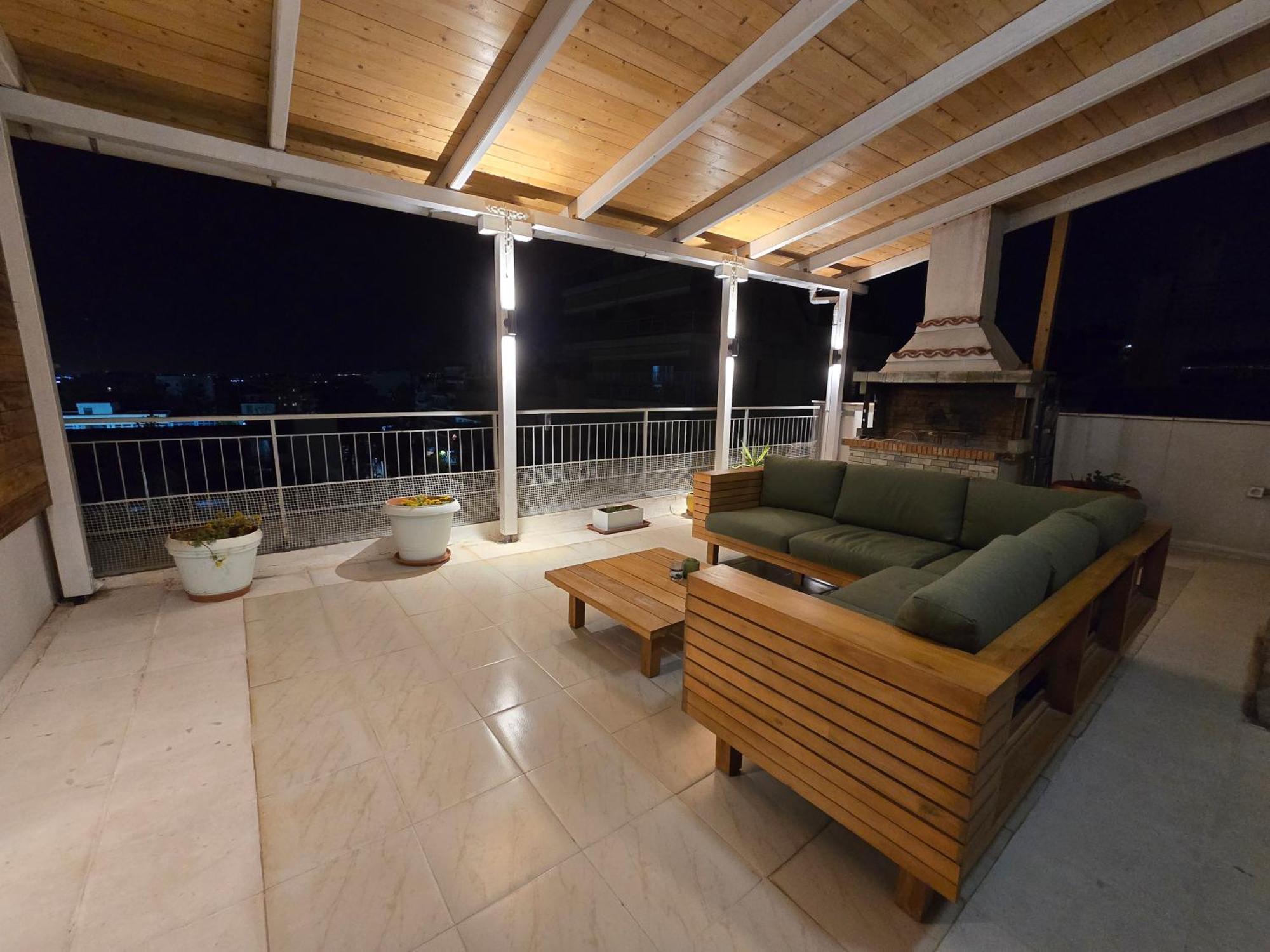 Apartment Penthouse Nea Smirni *